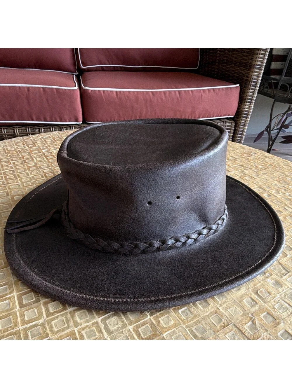 Minnetonka The Fold Up Hat Men’s Brown XL Solid Packable Hat
